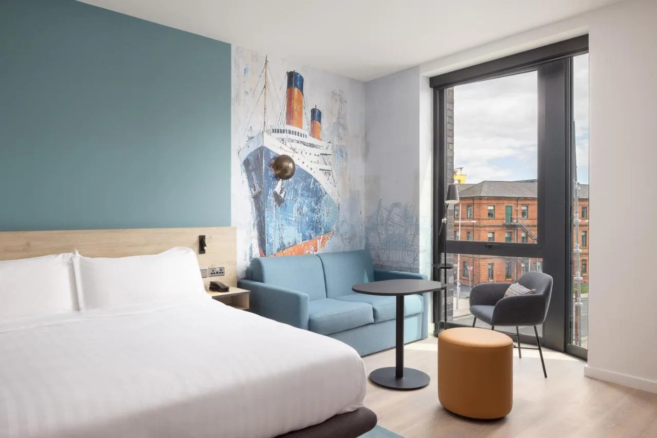 King Room with Sofa Bed